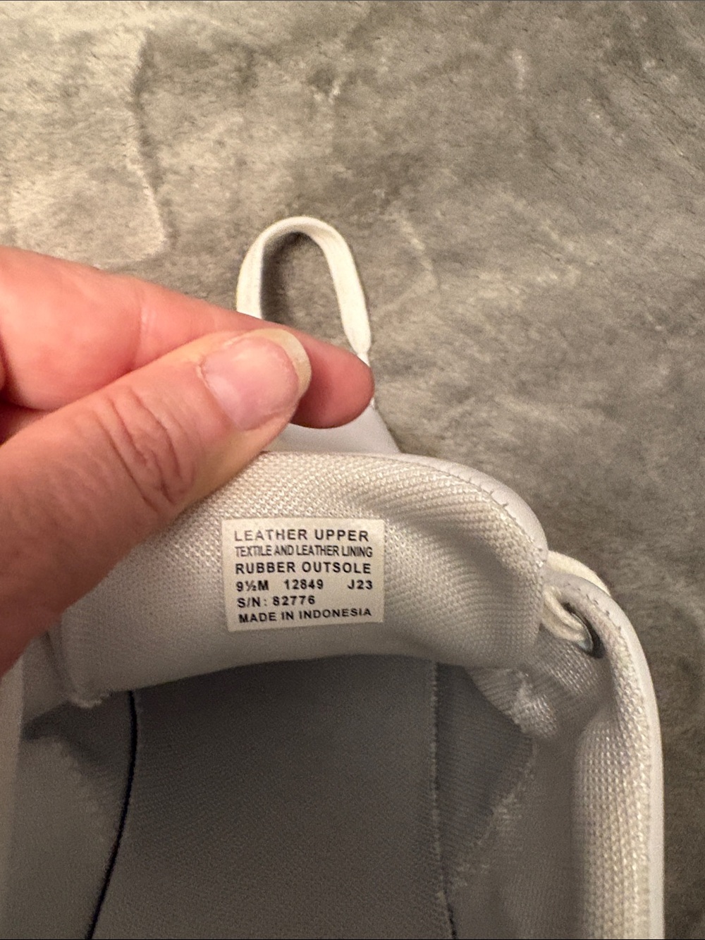 Tory Burch White Leather Sneakers with Pink Heel - Picture 5 of 5